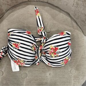 Aqua Menta Cops A Ulla U Trim Bandeau Bikini Top Size L NWT  Brazilian Swimwear